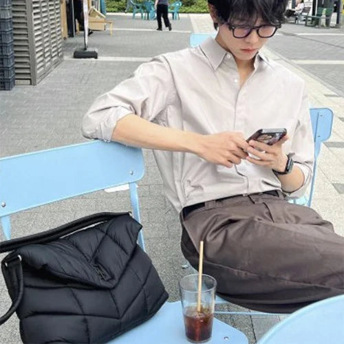 생로랑 에코닐 재생 나일론 퍼퍼 메신저백 블랙 (주우재,정한 착용) · 윤** 고객님